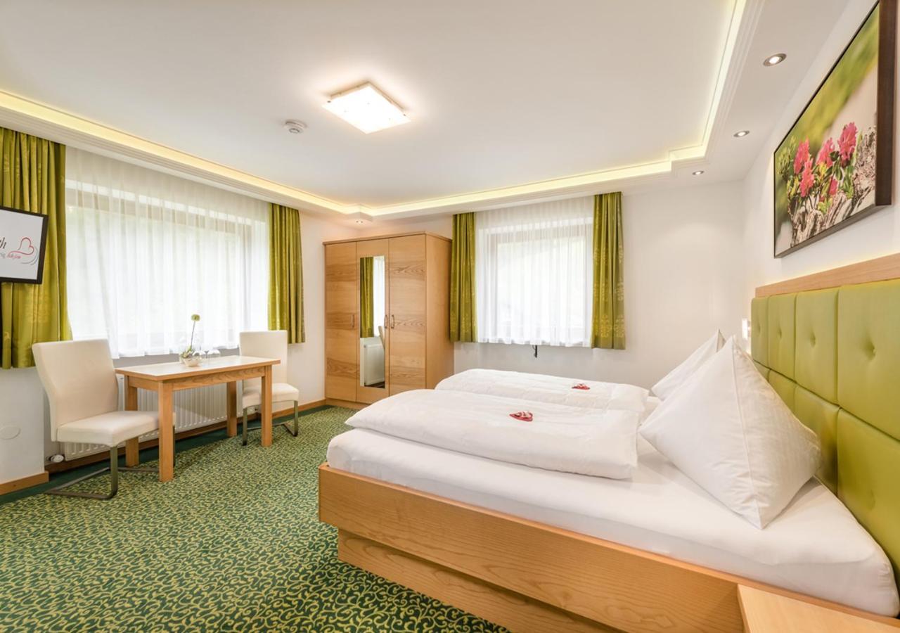 Haus Elisabeth Bed & Breakfast Muhlbach Am Hochkonig Bagian luar foto