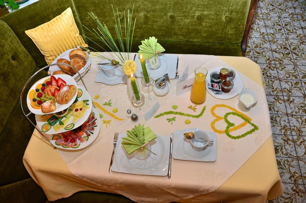 Haus Elisabeth Bed & Breakfast Muhlbach Am Hochkonig Bagian luar foto